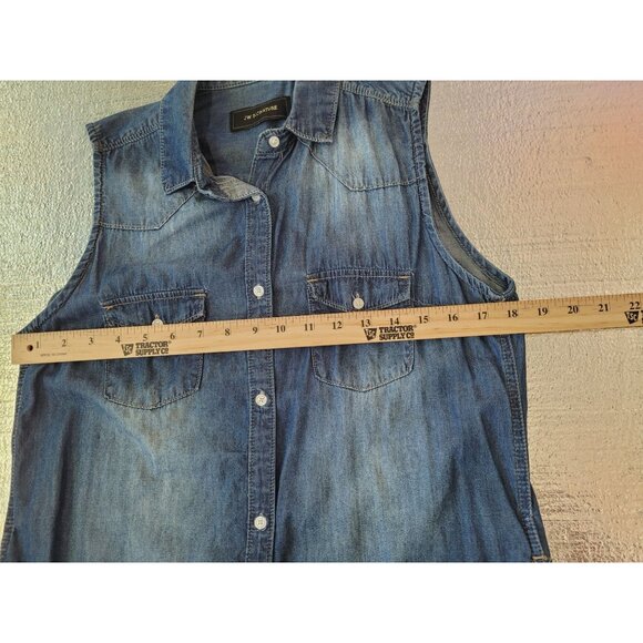 Sleeveless Denim Button-Up Shirt By JW Signature  Medium  100% Cotton  Distresse - Picture 11 of 12